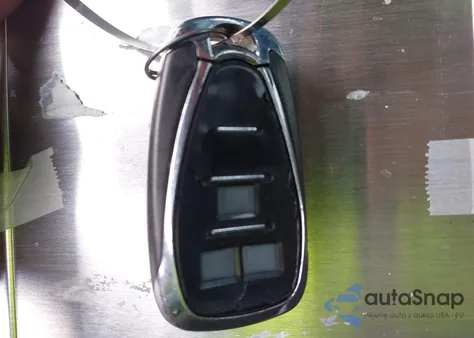 2019 Chevrolet Malibu Lt z USA, uszkodzony, nr VIN 1G1ZD5ST4KF169057